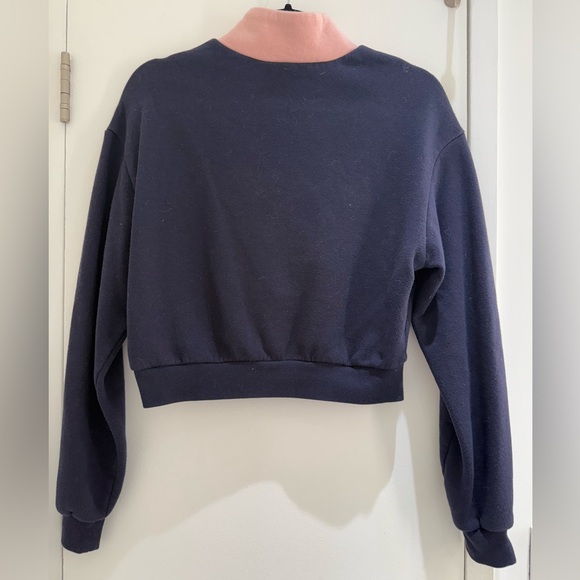 H&M Short Sweatshirt Size Small in Dark Blue / Block Colored - Picture 3 of 7